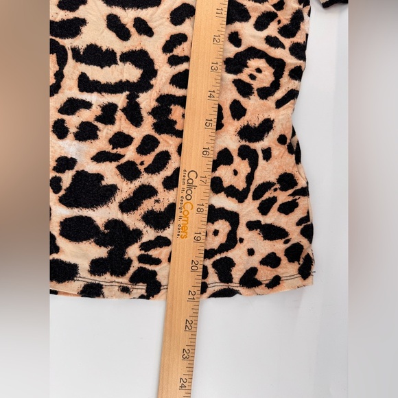 Philosophy Viscose Leopard Print Tee Small - Picture 3 of 4